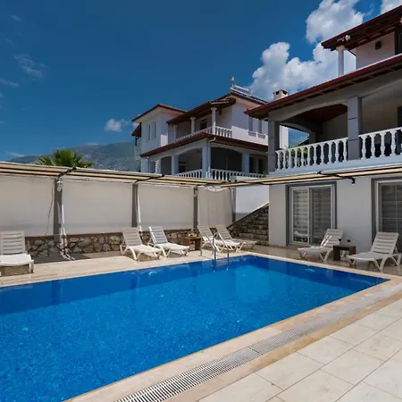 Villa Gunes
