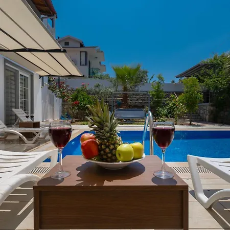 Villa Gunes